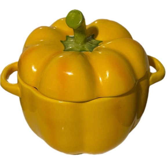 Yellow Ceramic Pumpkin Soup Tureen - Picture 1 of 1